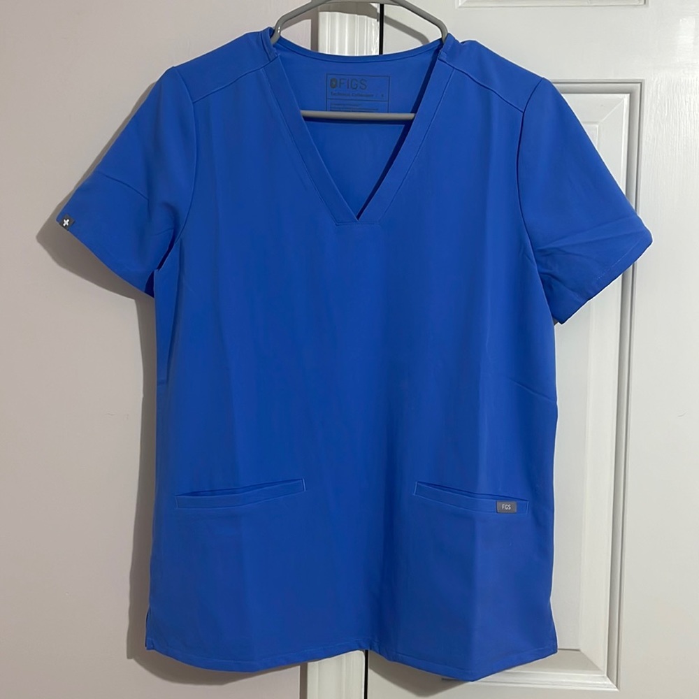 Figs Scrub Top